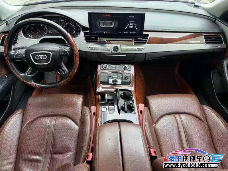 12年奥迪A8L轿车抵押车出售