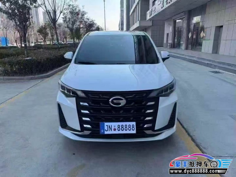 抵押车出售24年传祺m6轿车