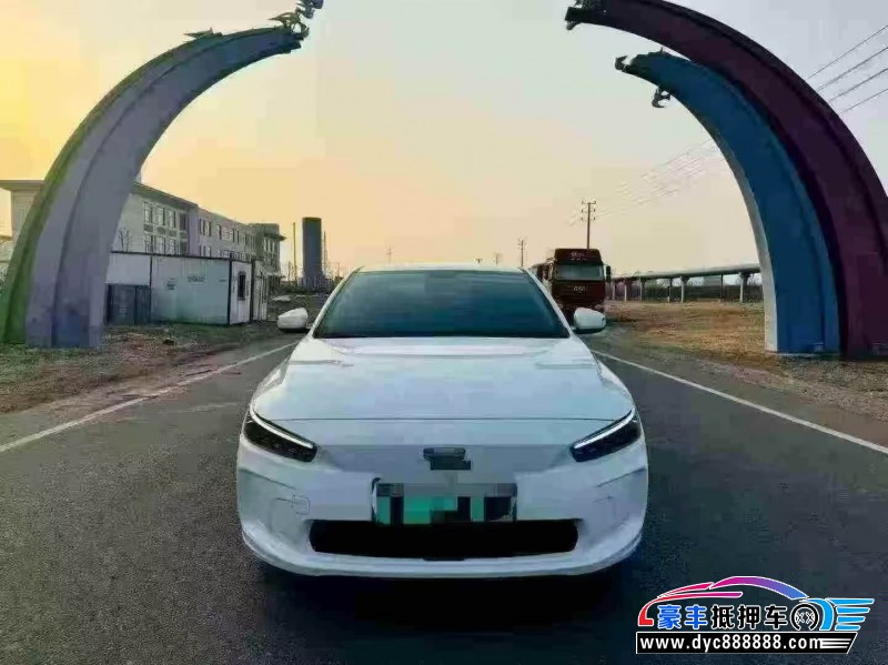 抵押车出售22年吉利几何轿车