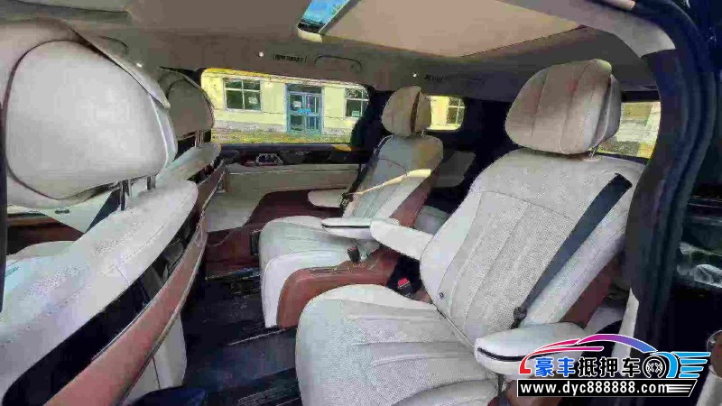 25年比亚迪夏轿车抵押车出售