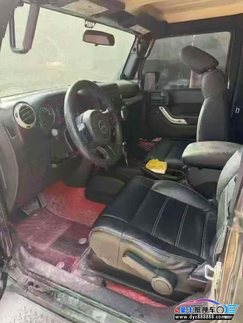 12年Jeep牧马人轿车抵押车出售