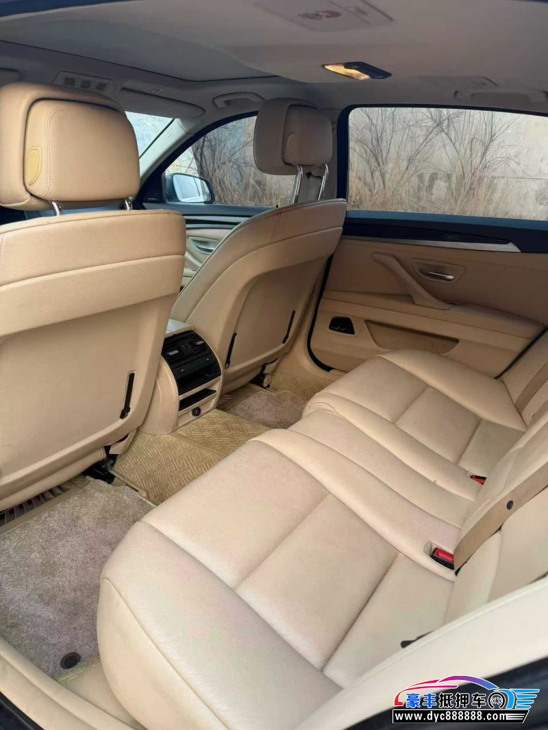 13年宝马5系轿车抵押车出售