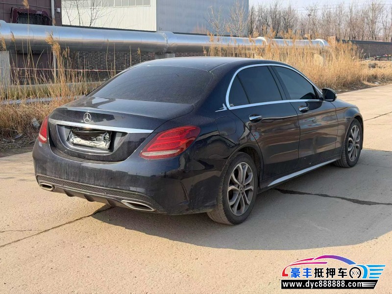 18年奔驰C轿车抵押车出售