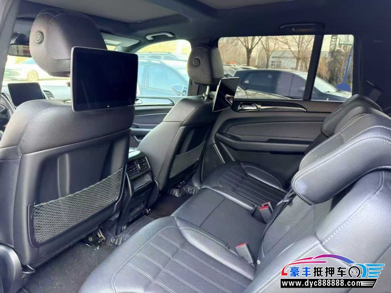 18年奔驰GLS轿车抵押车出售