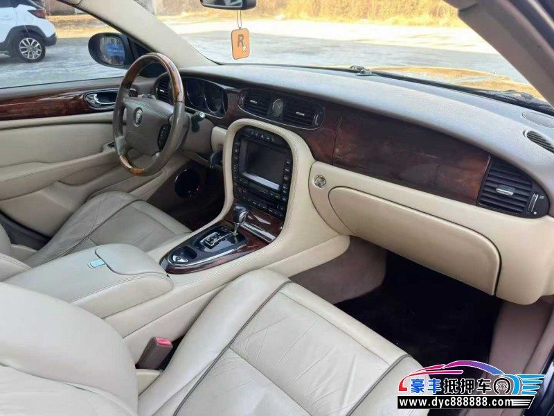 07年捷豹XJL轿车抵押车出售