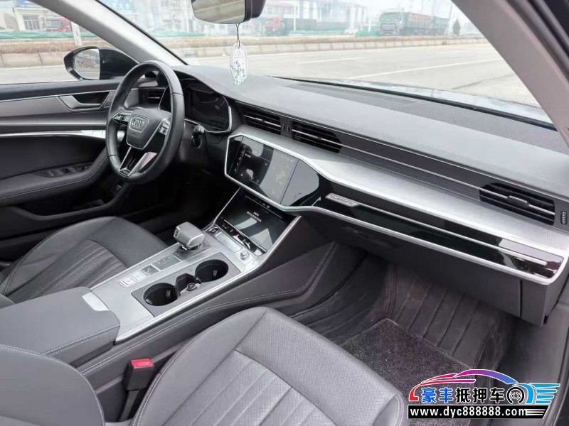 24年奥迪A6轿车抵押车出售