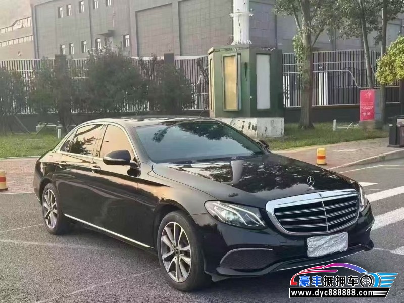 20年奔驰E轿车抵押车出售