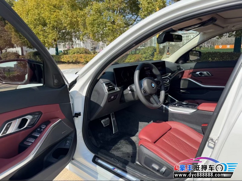 23年宝马3系轿车抵押车出售