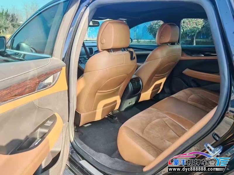 17年别克君越轿车抵押车出售