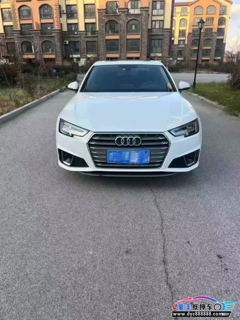 19年奥迪A4L轿车抵押车出售