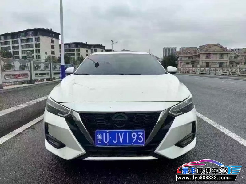 抵押车出售21年日产轩逸轿车
