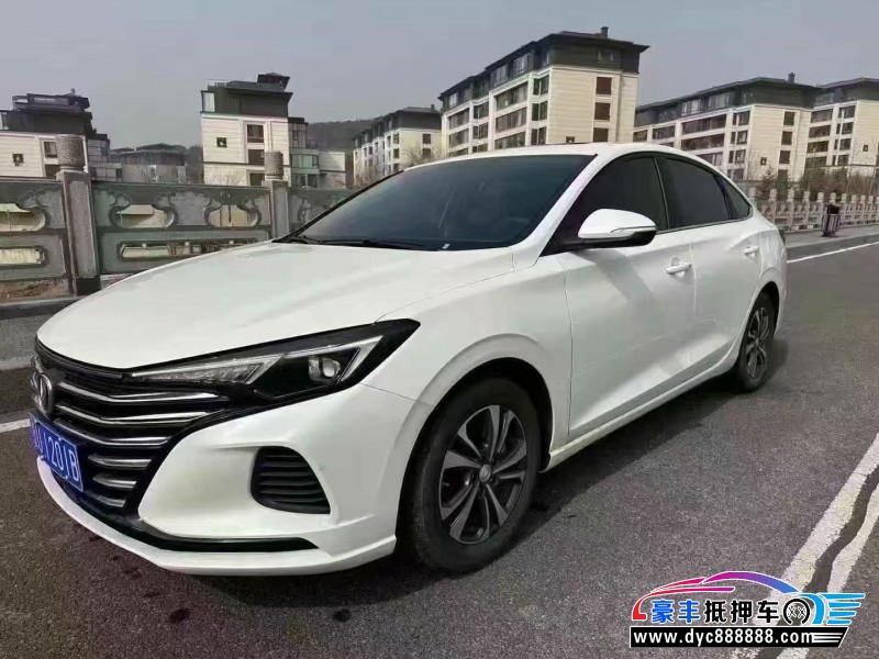 21年长安逸动轿车抵押车出售