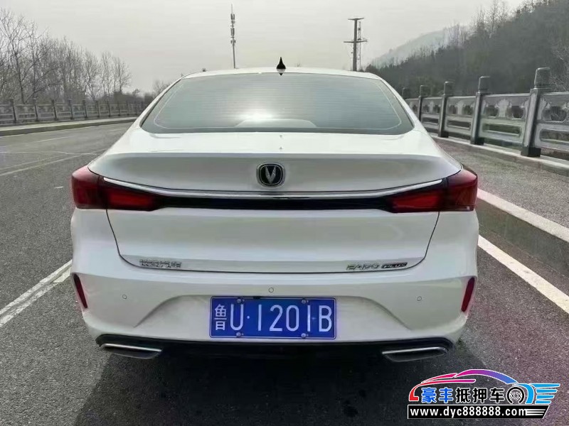 21年长安逸动轿车抵押车出售