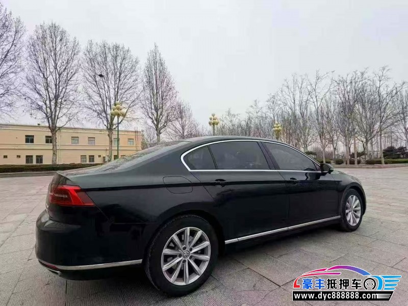 19年大众迈腾轿车抵押车出售