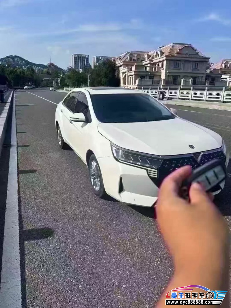 22年启辰D60轿车抵押车出售