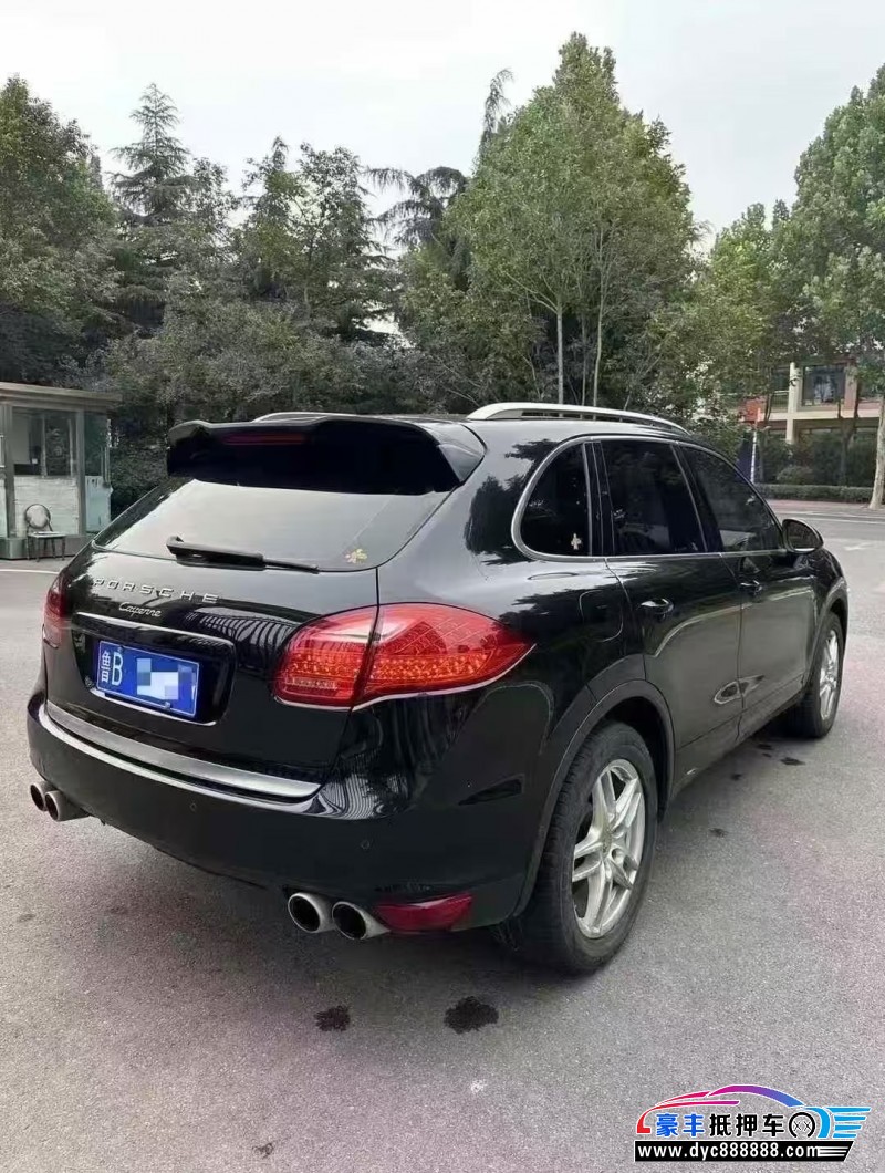 13年保时捷卡宴轿车抵押车出售