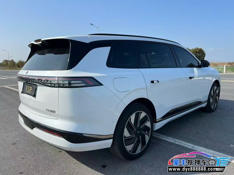 25年东风奕派008轿车抵押车出售