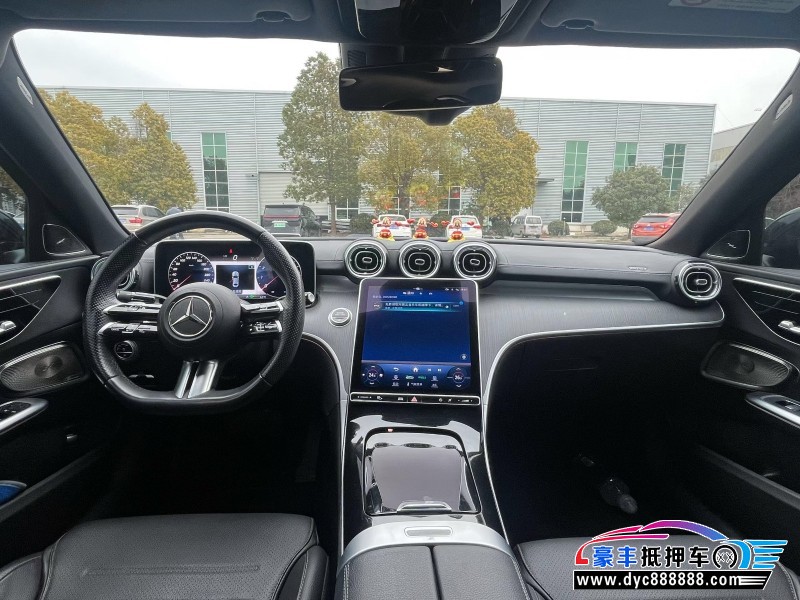 23年奔驰C轿车抵押车出售