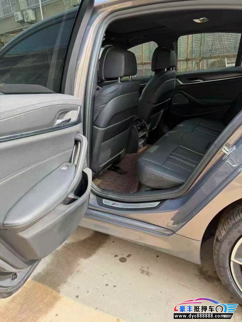 23年宝马5系轿车抵押车出售