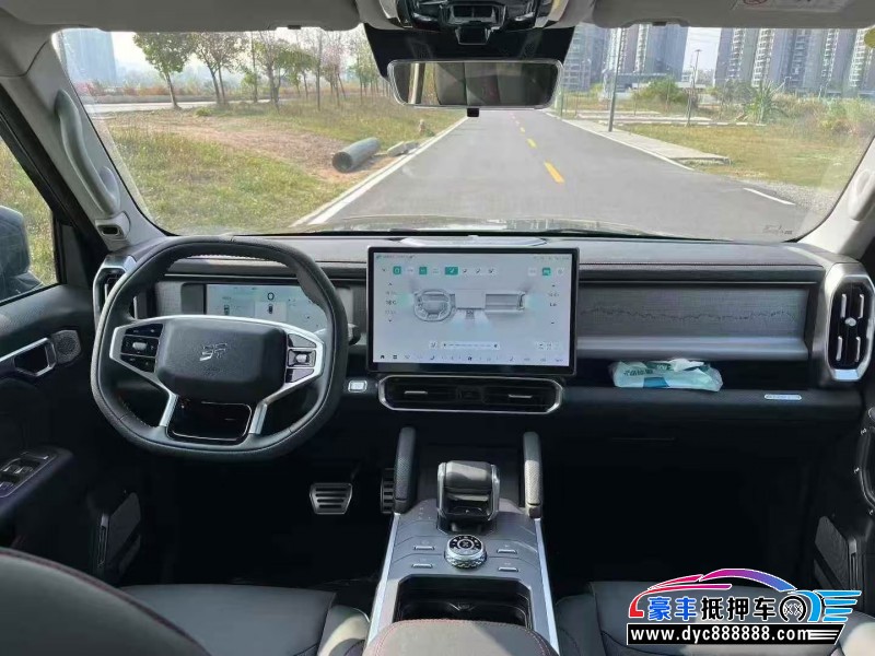 25年捷途旅行者轿车抵押车出售