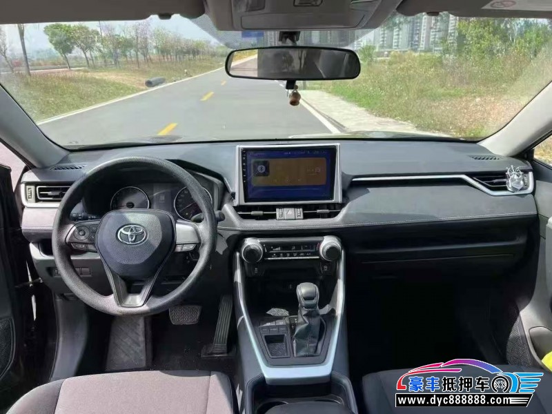 20年丰田威兰达轿车抵押车出售