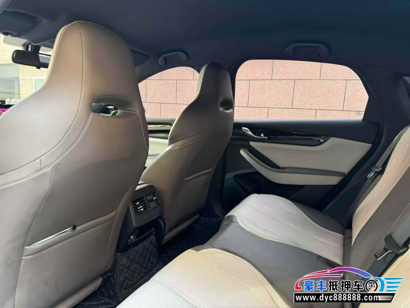 23年比亚迪秦轿车抵押车出售