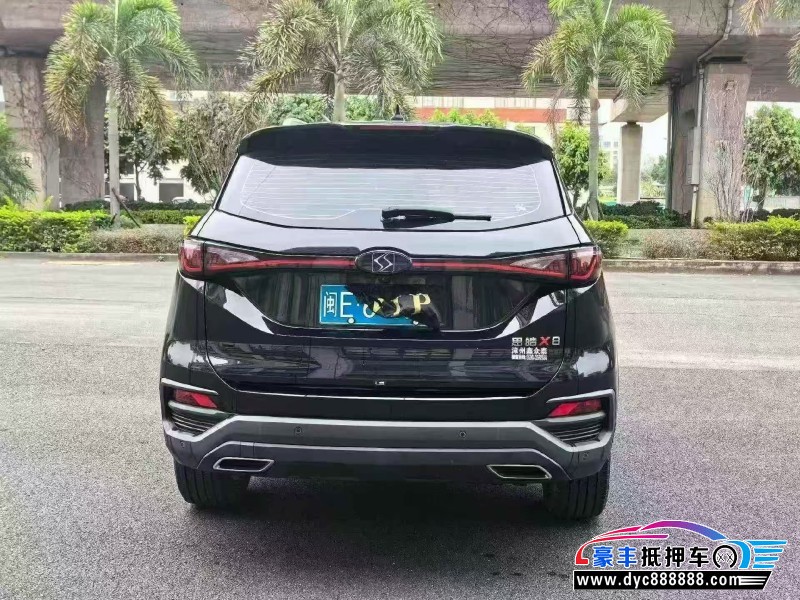 21年江淮思皓X8轿车抵押车出售