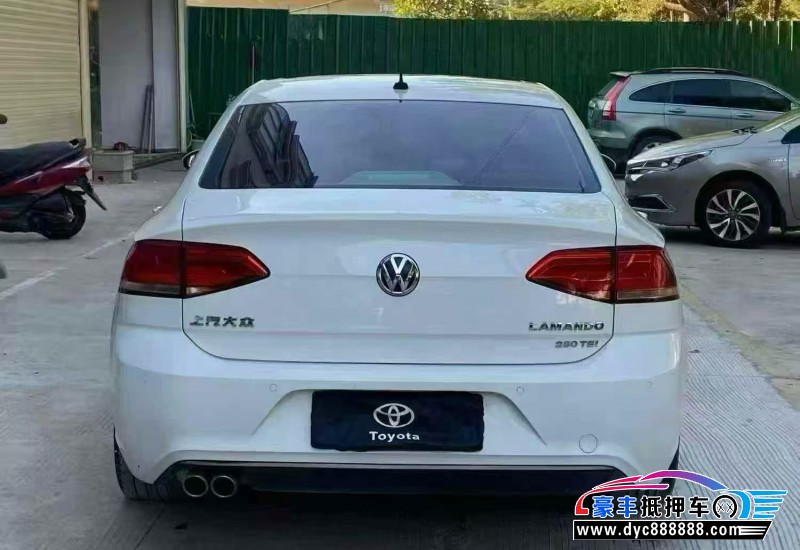 18年大众凌渡轿车抵押车出售