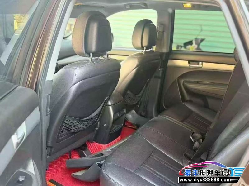 14年起亚索兰托轿车抵押车出售