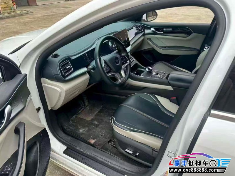 23年比亚迪秦轿车抵押车出售