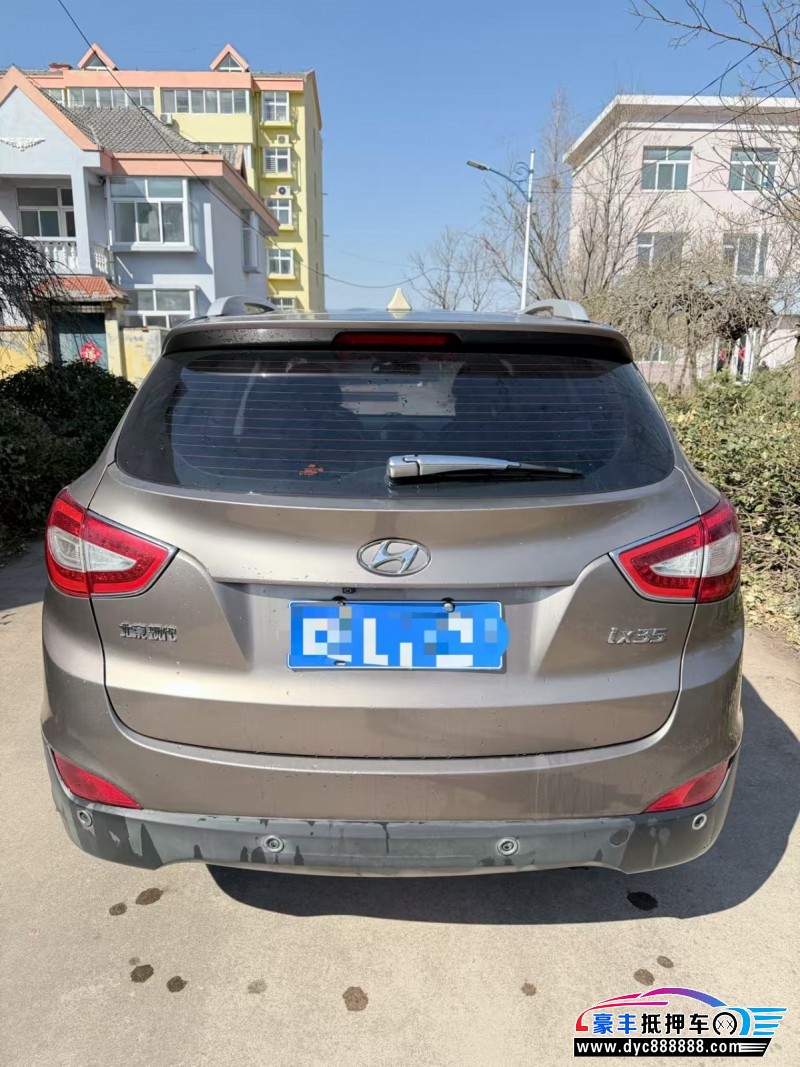 15年现代ix35轿车抵押车出售