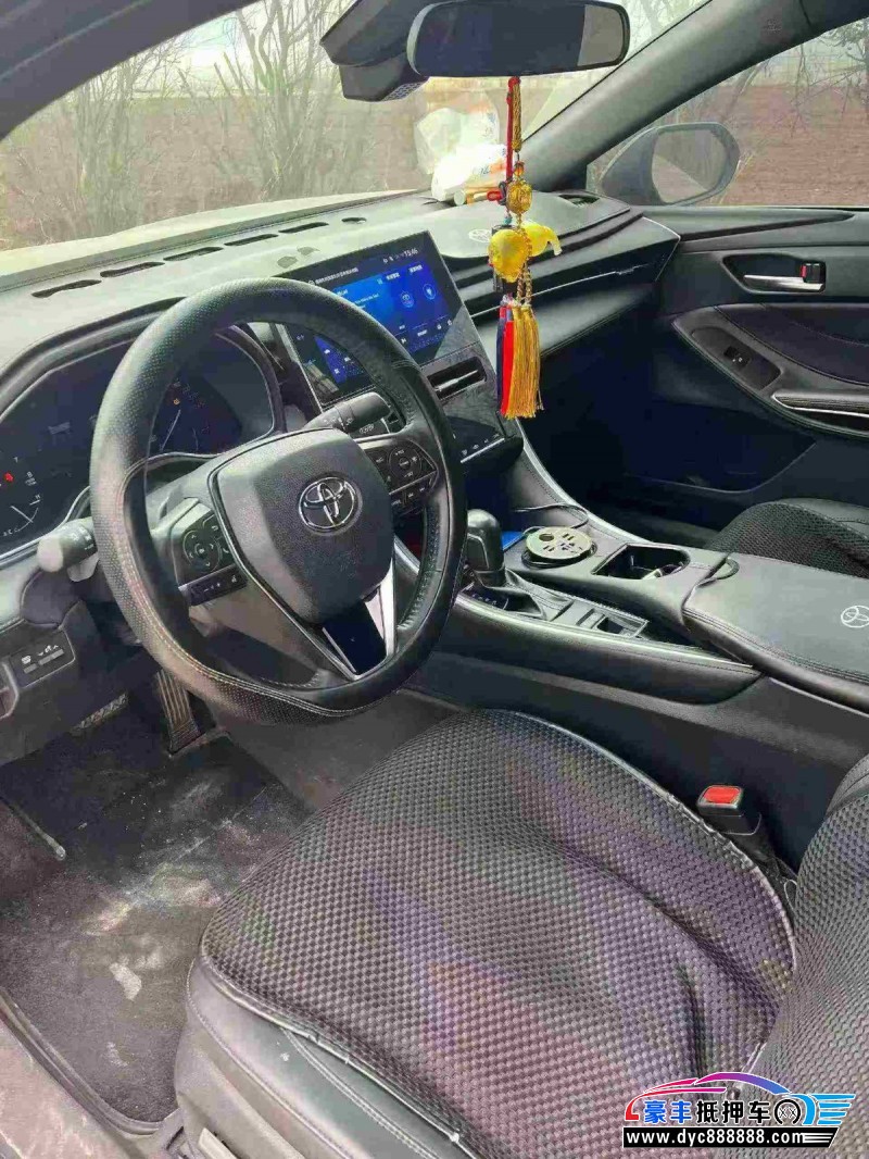 23年丰田亚洲龙轿车抵押车出售