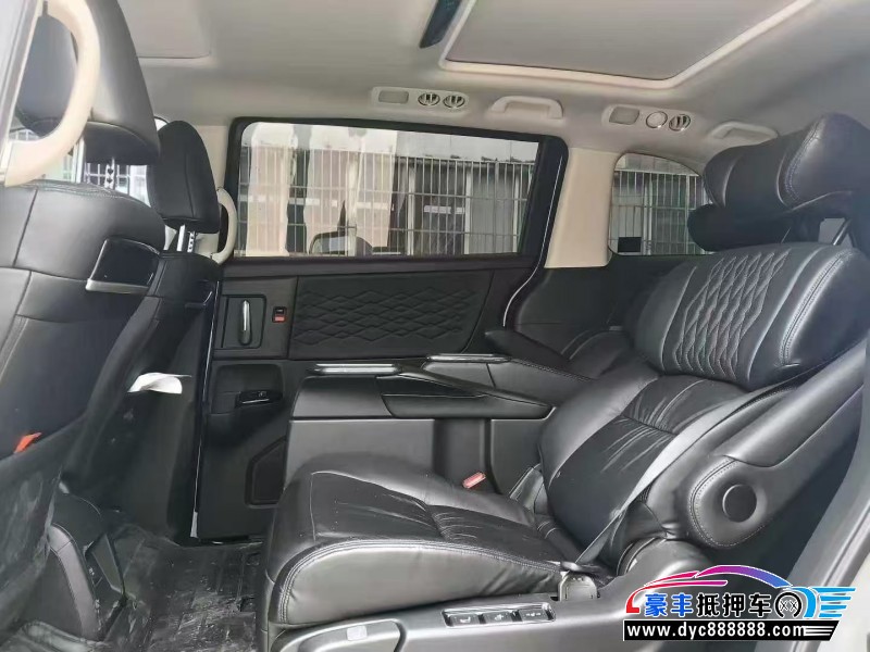 24年本田艾力绅轿车抵押车出售