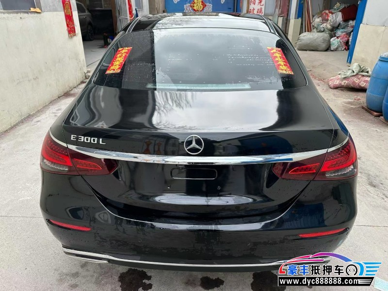 21年奔驰E轿车抵押车出售