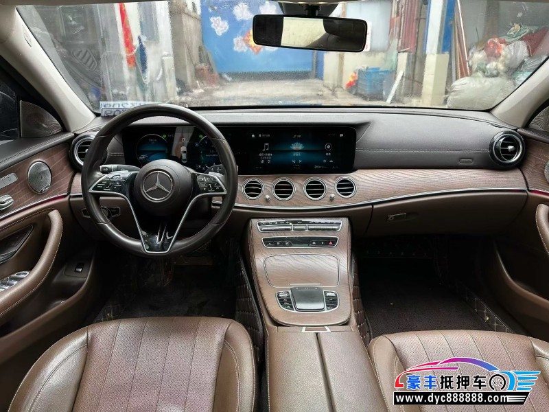 21年奔驰E轿车抵押车出售