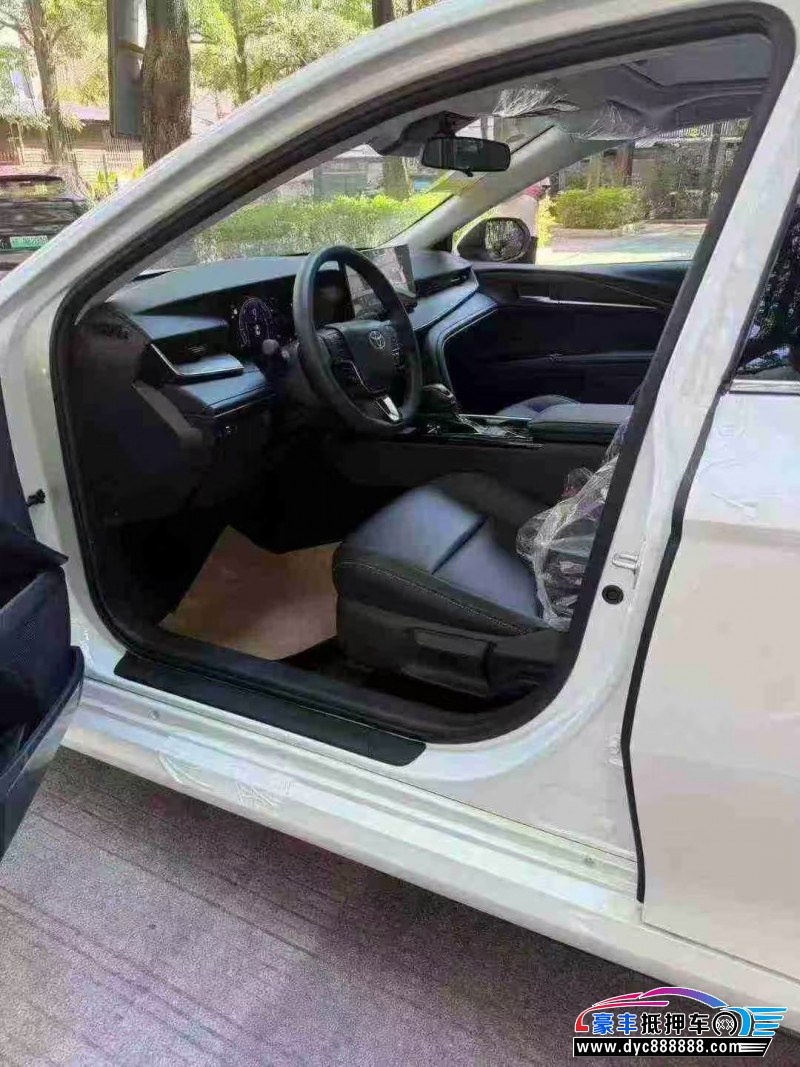 25年丰田凯美瑞轿车抵押车出售