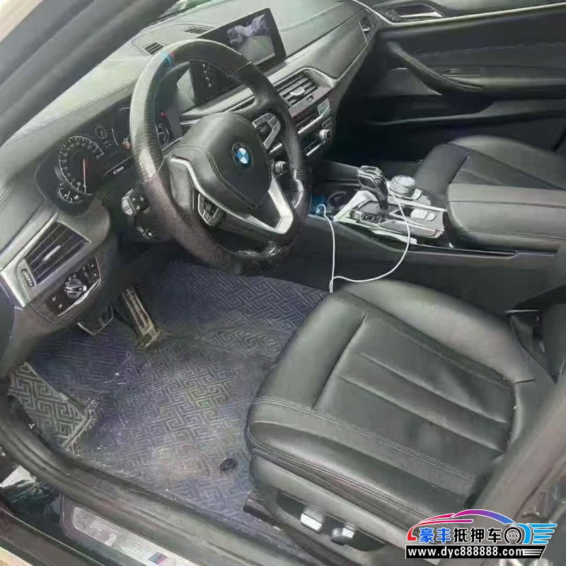 18年宝马5系轿车抵押车出售