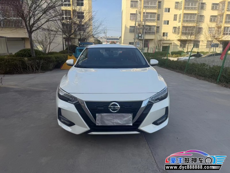 抵押车出售21年日产轩逸轿车