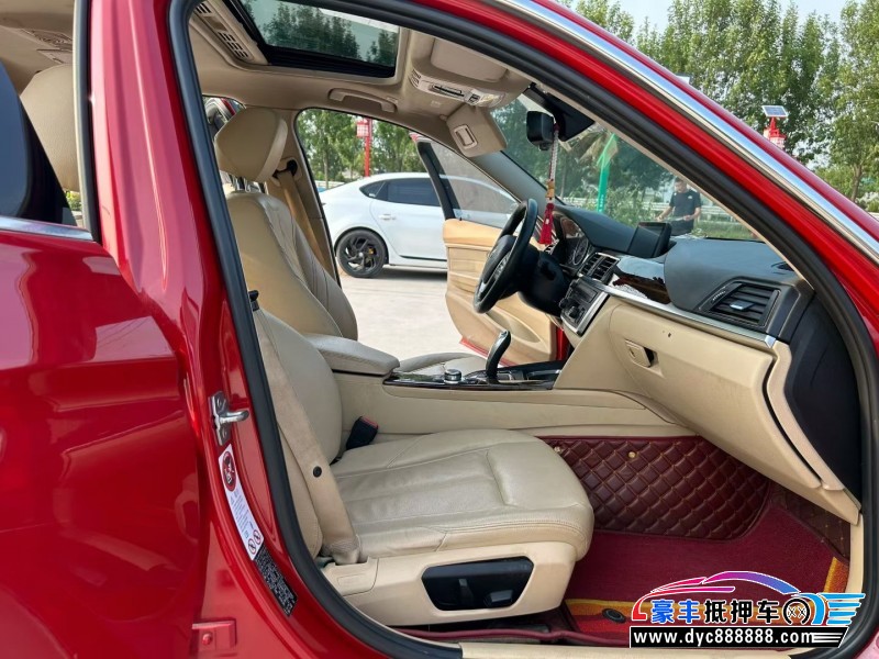 12年宝马3系轿车抵押车出售