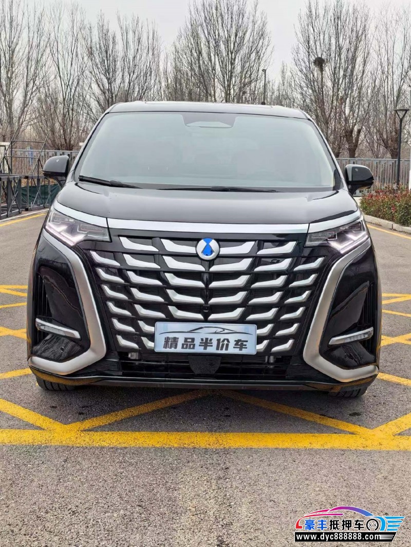 抵押车出售25年腾势D9轿车