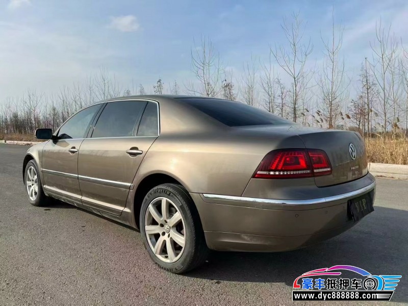 18年大众辉腾轿车抵押车出售