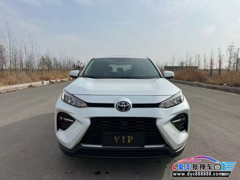 抵押车出售22年丰田威兰达轿车