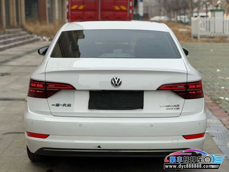 19年大众速腾轿车抵押车出售