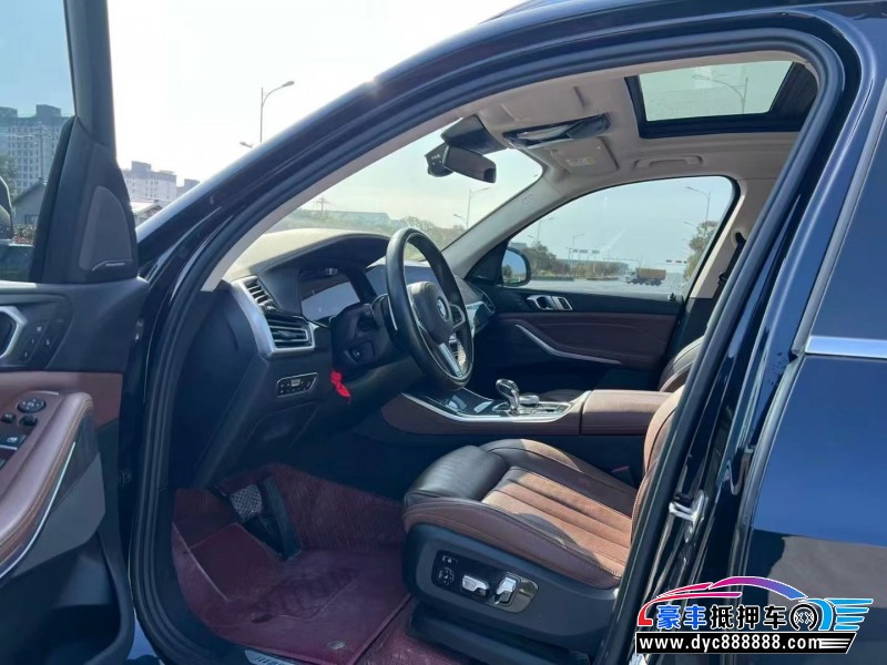 19年宝马X5轿车抵押车出售