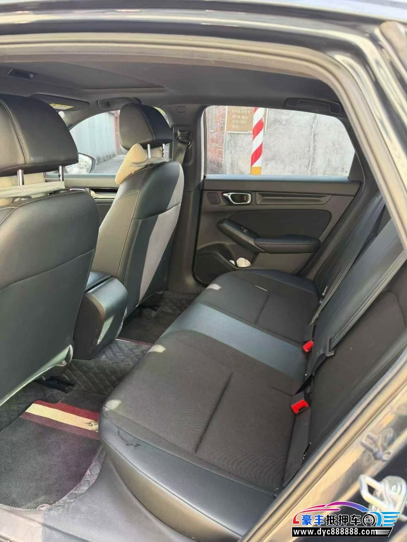 24年本田思域轿车抵押车出售