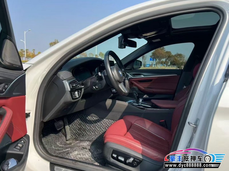 22年宝马5系轿车抵押车出售