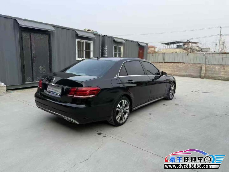 16年奔驰E轿车抵押车出售