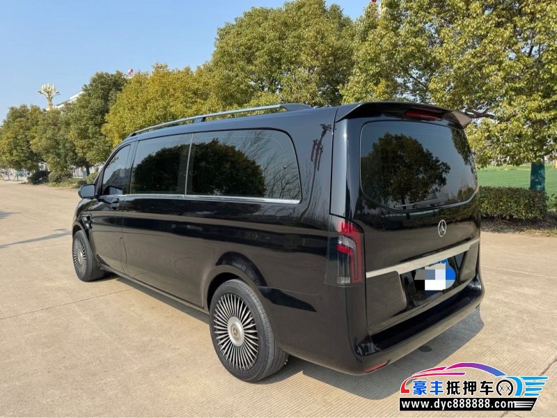 21年奔驰威霆轿车抵押车出售