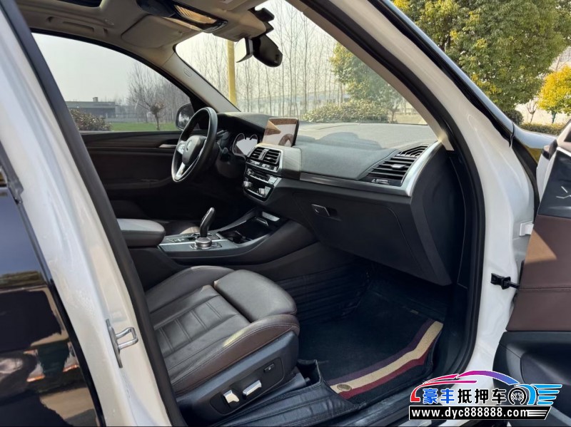 19年宝马X3轿车抵押车出售