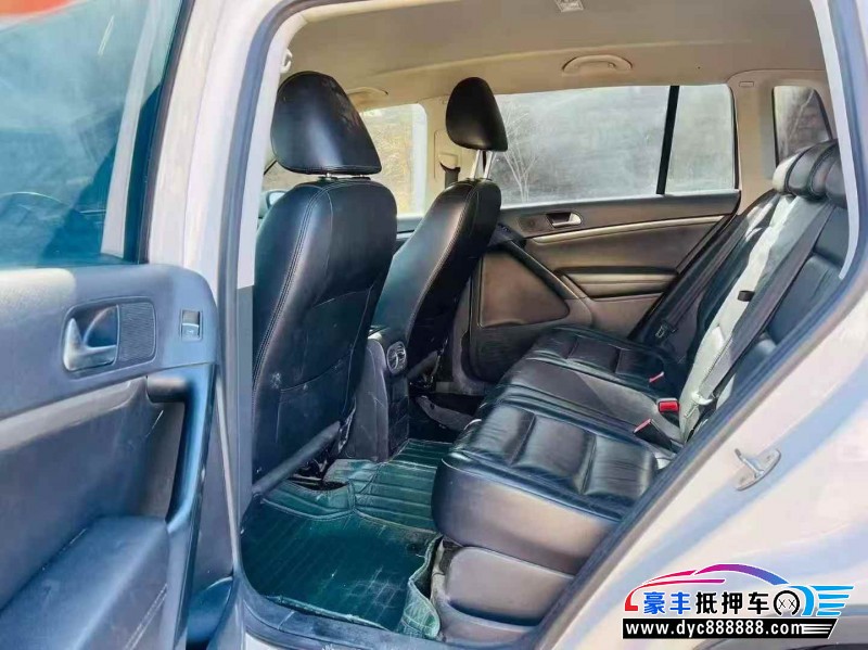 15年大众途观轿车抵押车出售